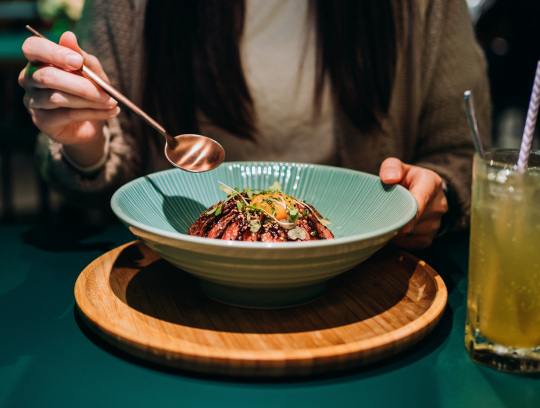 顾卫能果味冲饮｜谢月开百货展示图